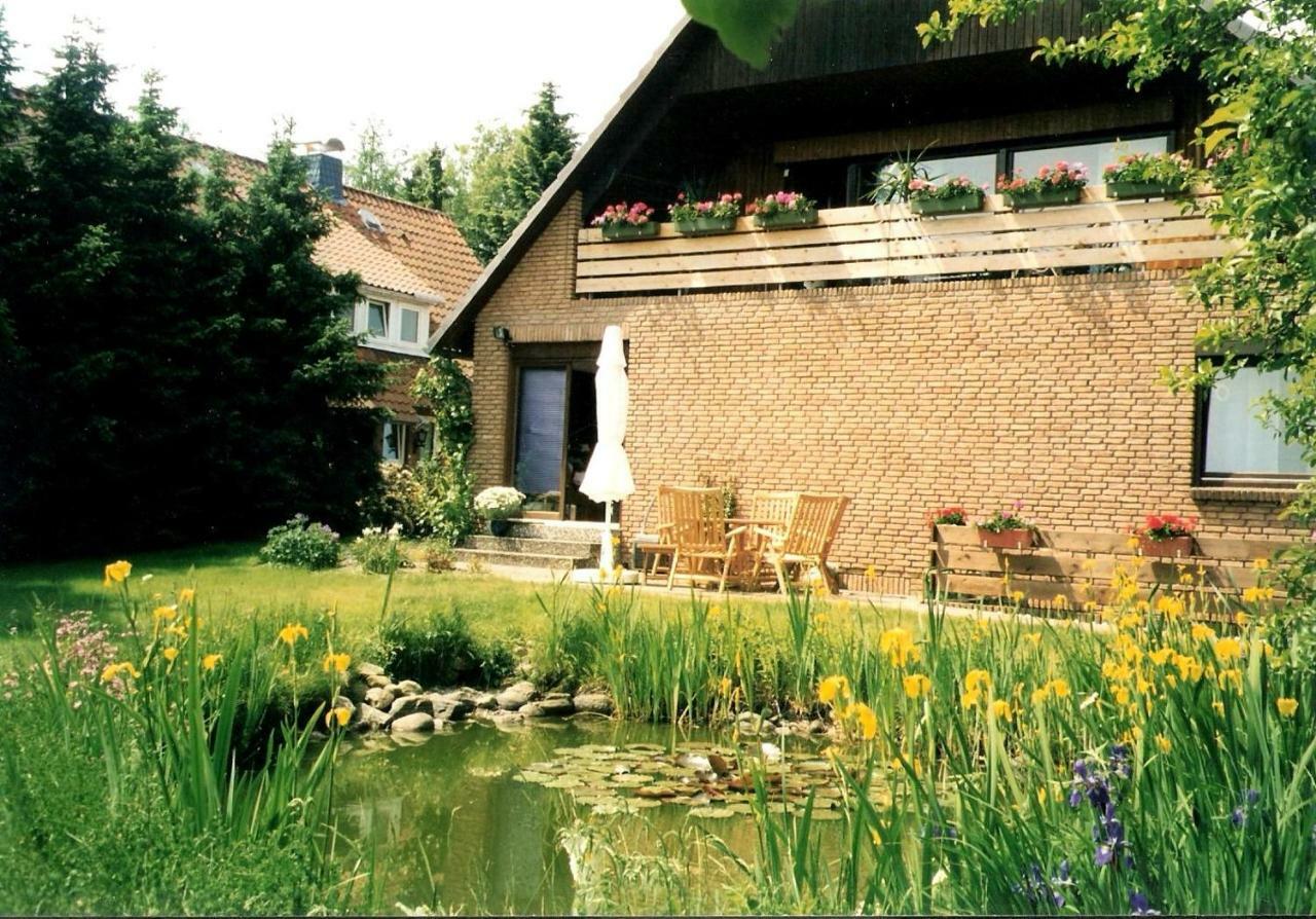 Lueneburg-Melbeck, 105 Qm Mit Fernsicht, Ruhige Sackgasse, Fussbodenheizung, Wallbox Gegen Gebuehr 外观 照片